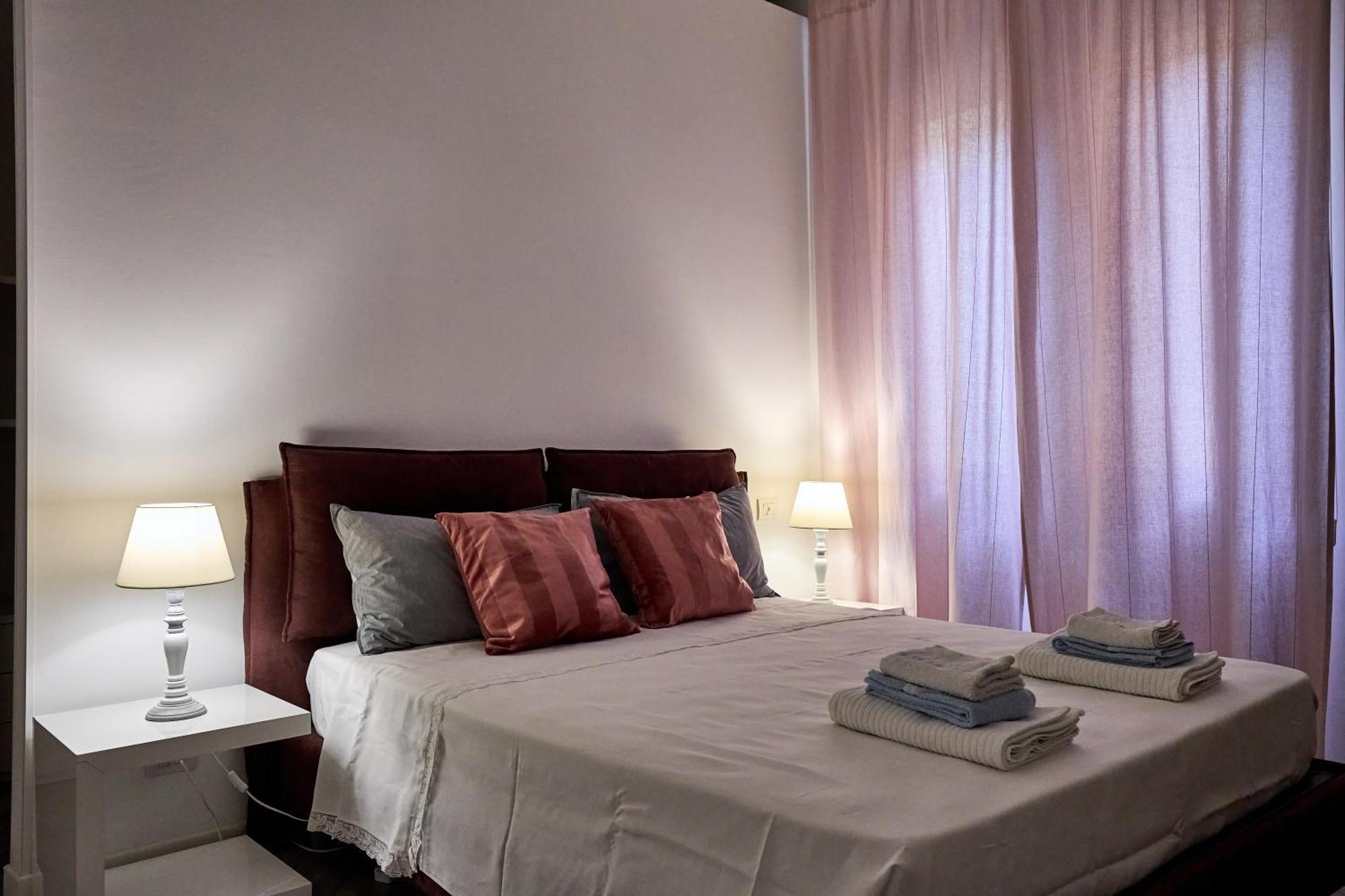 La Torre Lunga -Smart Working- 150 M Dalle-From Due Torri-Two Towers Bologna Ngoại thất bức ảnh