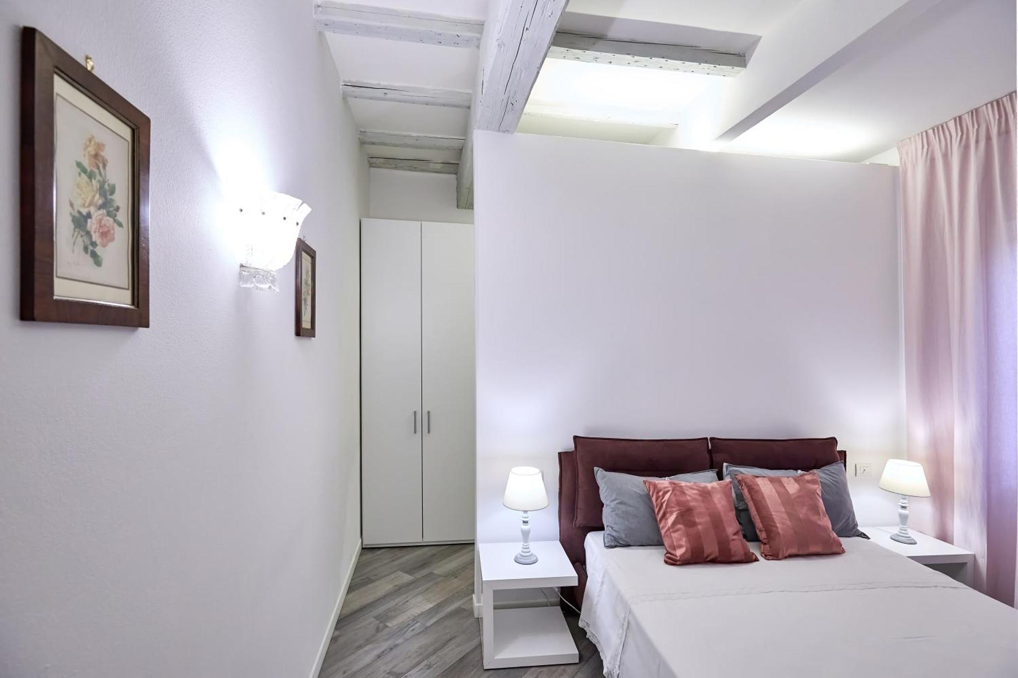 La Torre Lunga -Smart Working- 150 M Dalle-From Due Torri-Two Towers Bologna Ngoại thất bức ảnh