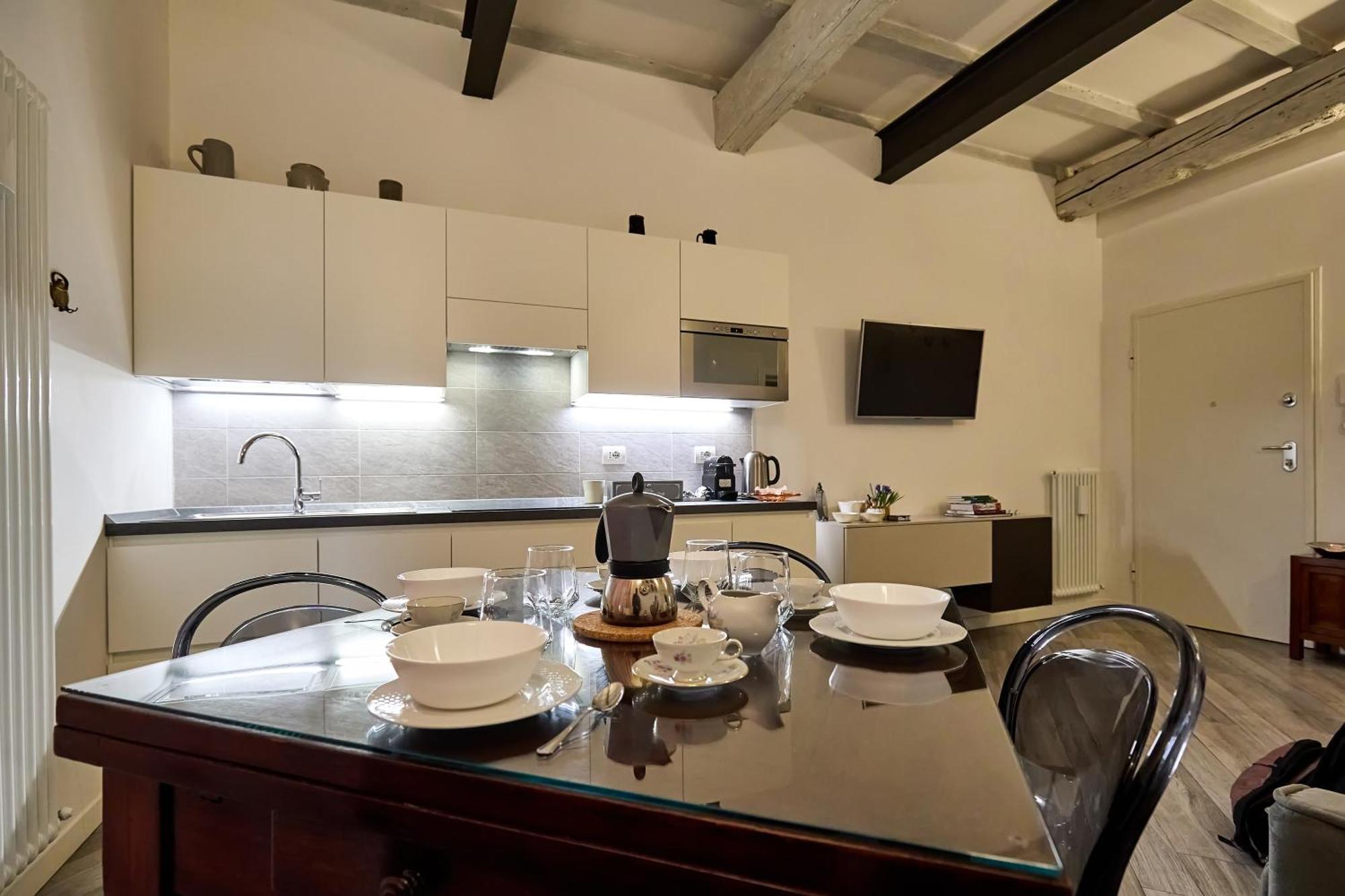 La Torre Lunga -Smart Working- 150 M Dalle-From Due Torri-Two Towers Bologna Ngoại thất bức ảnh